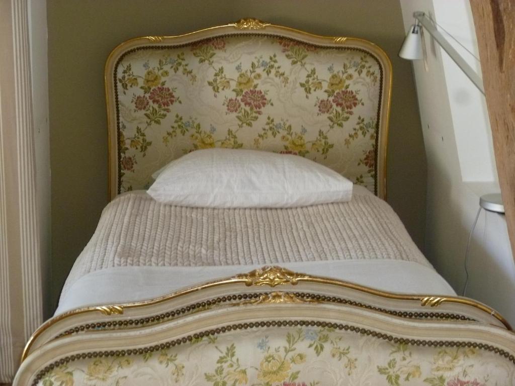 Manoir De Boisairault Bed & Breakfast Le Coudray-Macouard Ruang foto